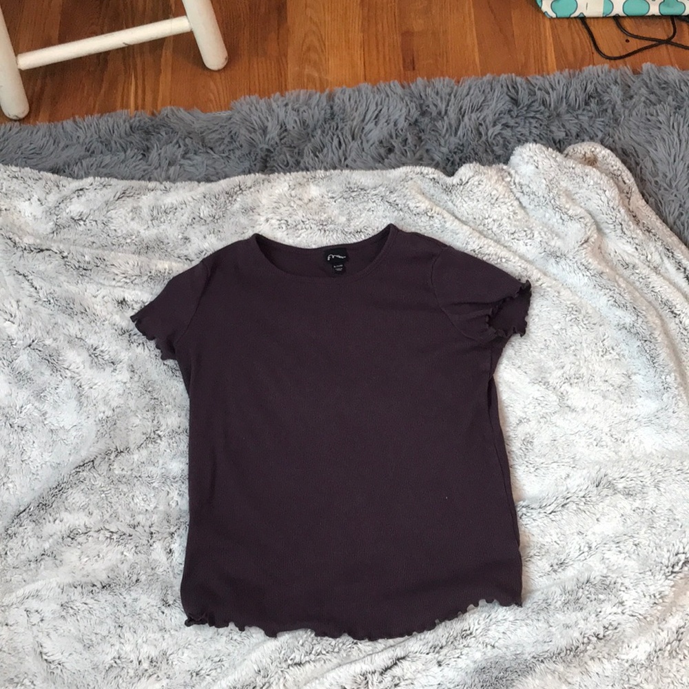 Purple cropped tee.